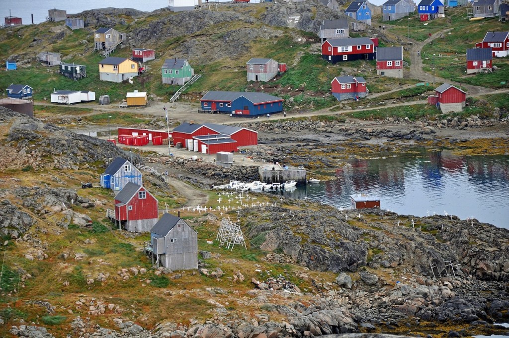 Greenland-Kulusuk-houses-Travel-Addicts
