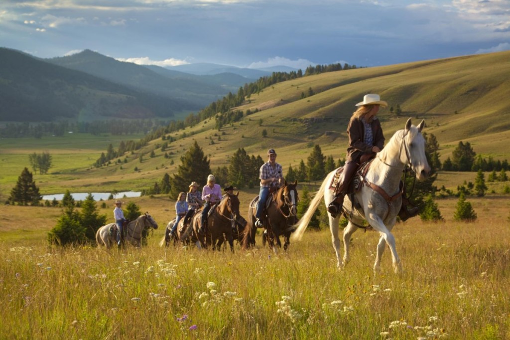 montana-horseback-riders