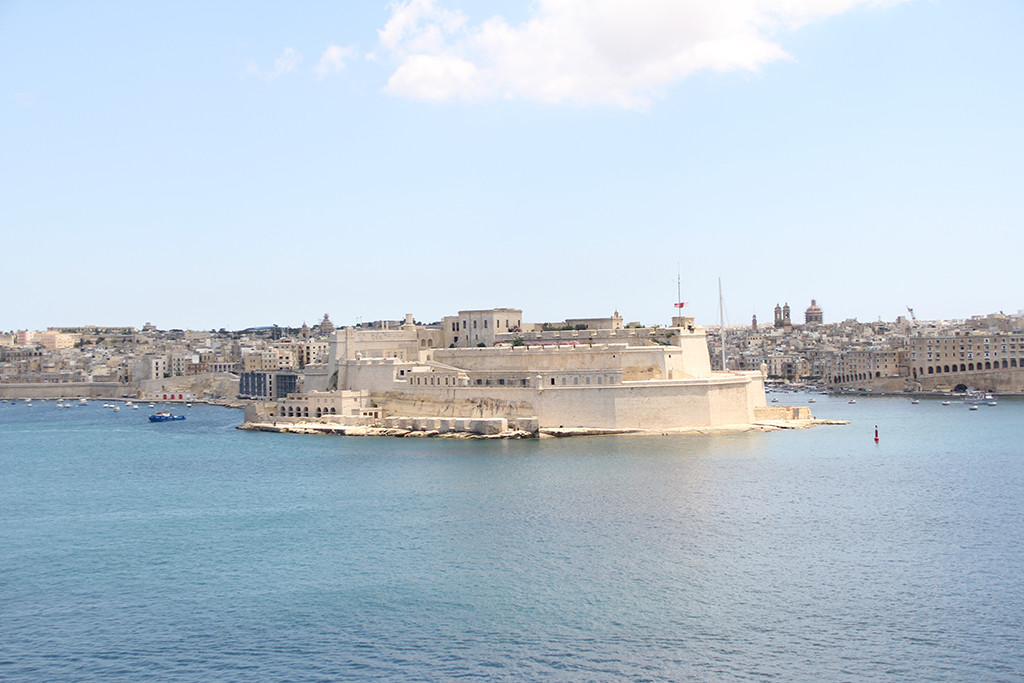 one week in gozo - postcards from malta - valletta fortification