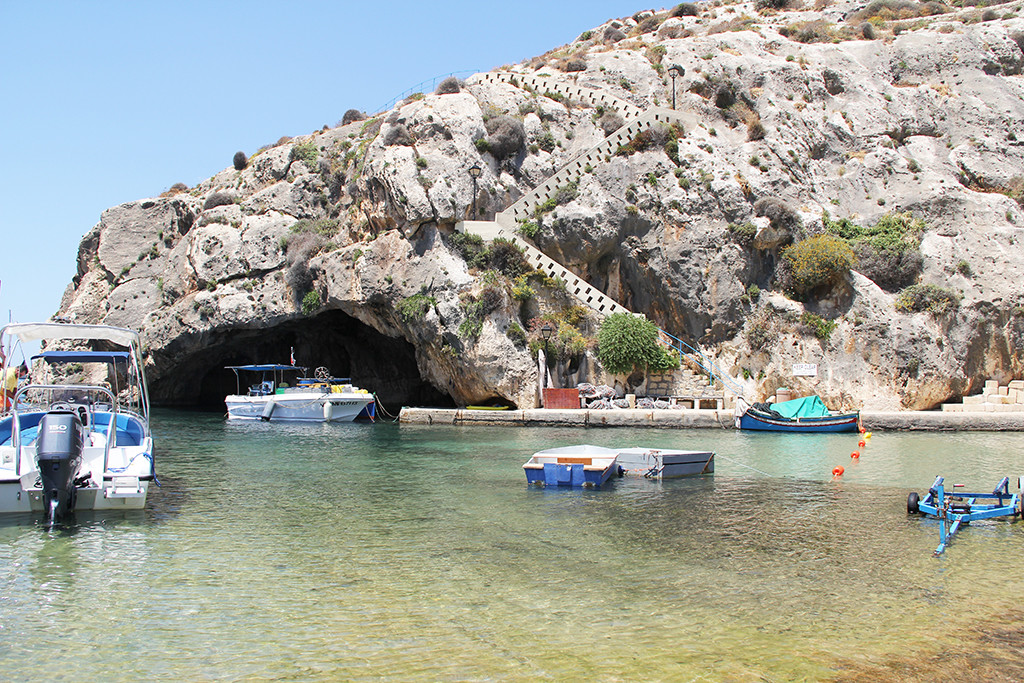 one week in gozo - postcards from malta - xlendi bay